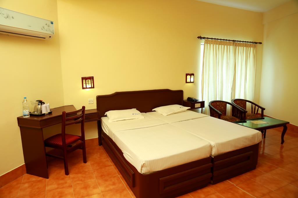 Michaels Inn Thekkady Eksteriør bilde