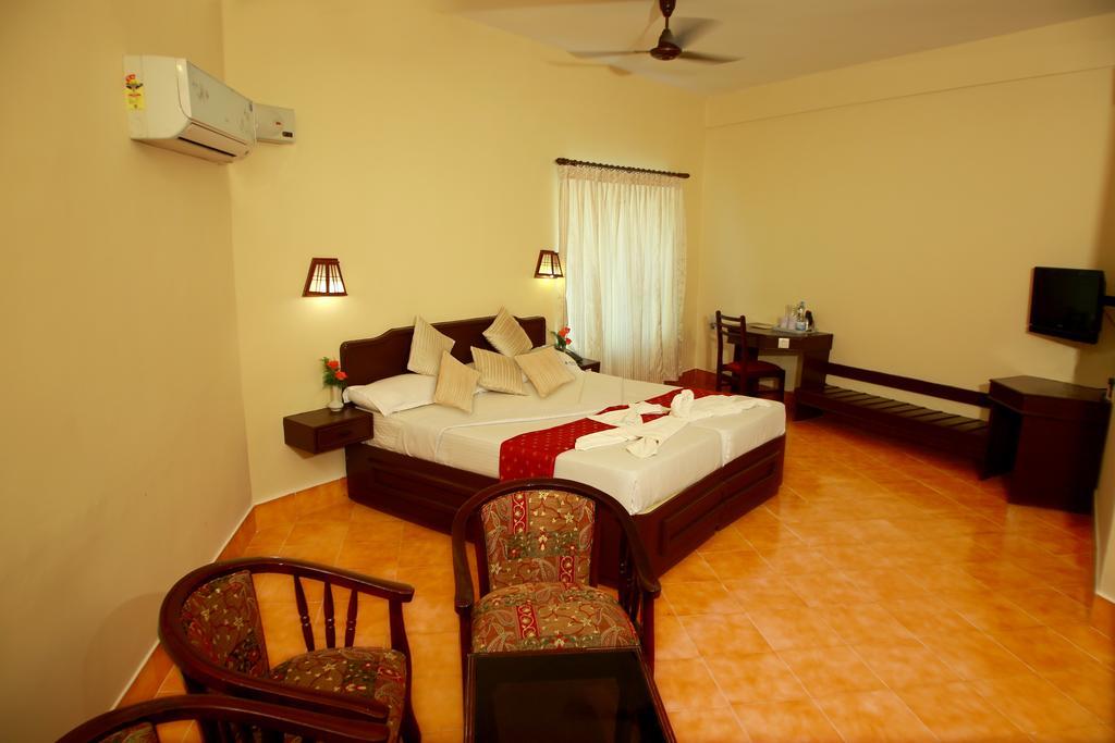 Michaels Inn Thekkady Eksteriør bilde